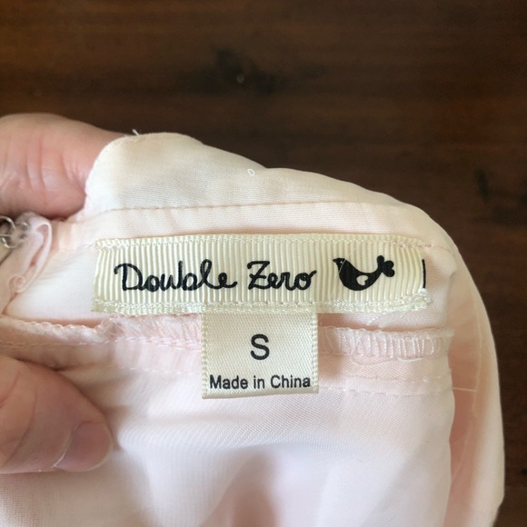 Gorgeous open back light pink pleated bow dress - Picture 3 of 5